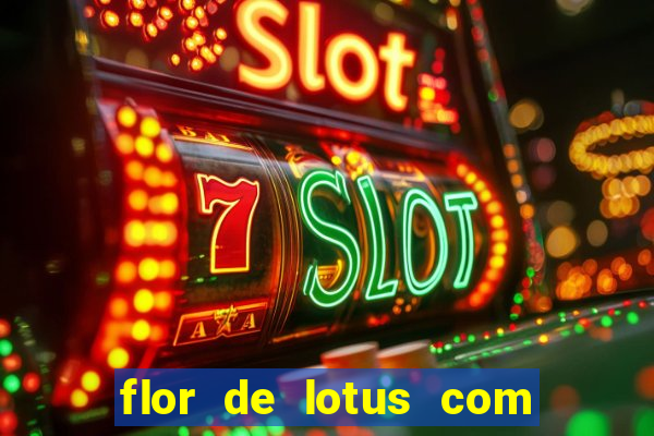 flor de lotus com lua tatuagem