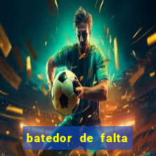 batedor de falta do atletico de madrid